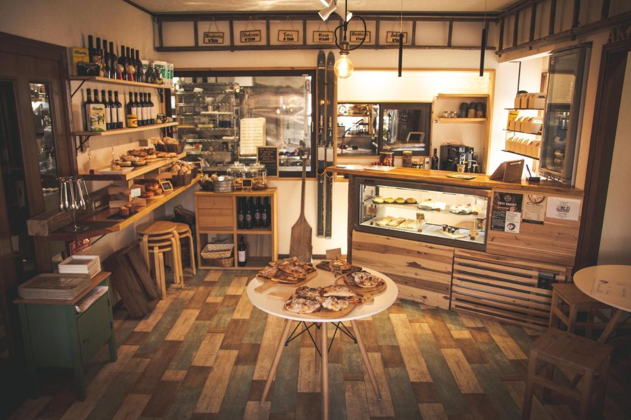 Апартаменты Akari House Swiss Bakery Нодзаваонсен Экстерьер фото